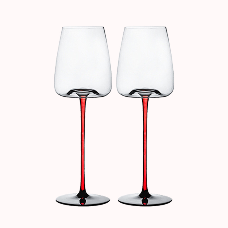 זוג כוסות יין מהודרות רגל אדומה 360 מל 1