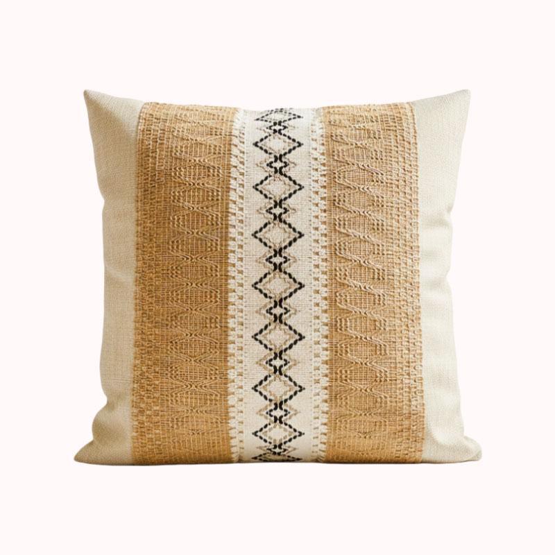 כיסוי דקורטיבי לכרית נוי - ארוג בסגנון בוהו דגם גיאומטרי בגווני אדמה 1