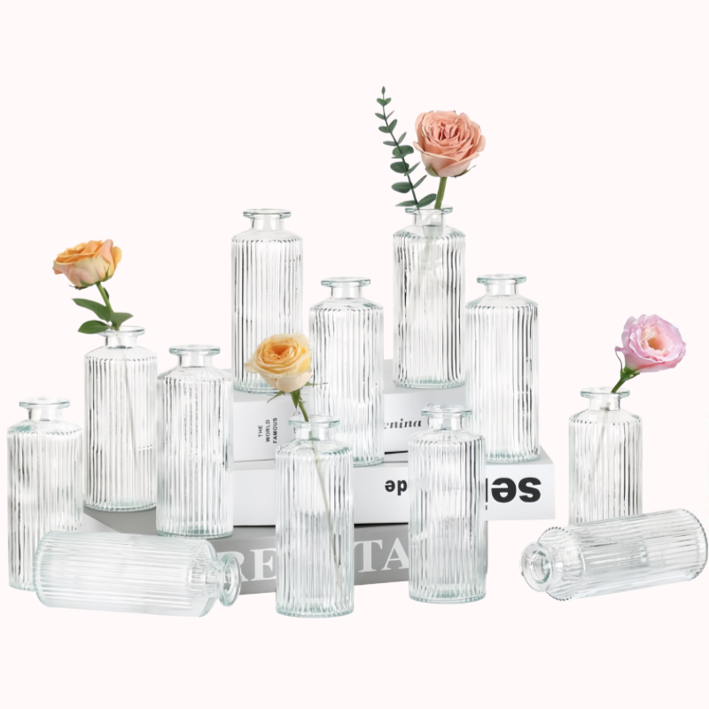 סט 12 ואזות זכוכית קטנות בדוגמת פסים 1